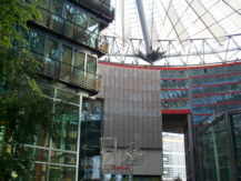 Im Sony-Center